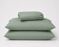 Semijuego de sábanas Calm Microfiber color verde menta doblado con sus fundas